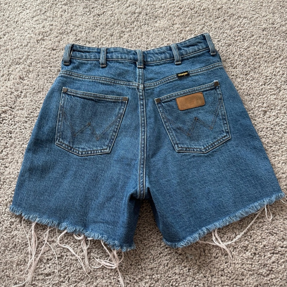Wrangler High-Rise Seaside Shorts sz 27